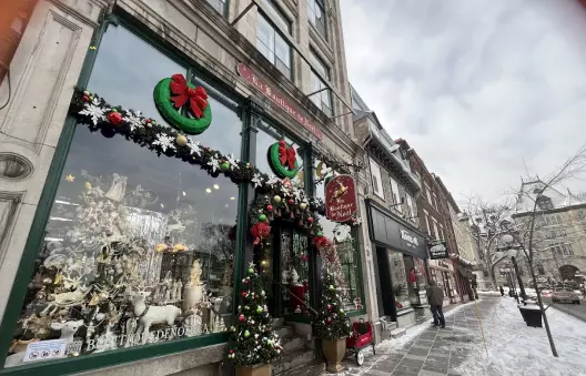 German-style Christmas markets in Québec City during winter